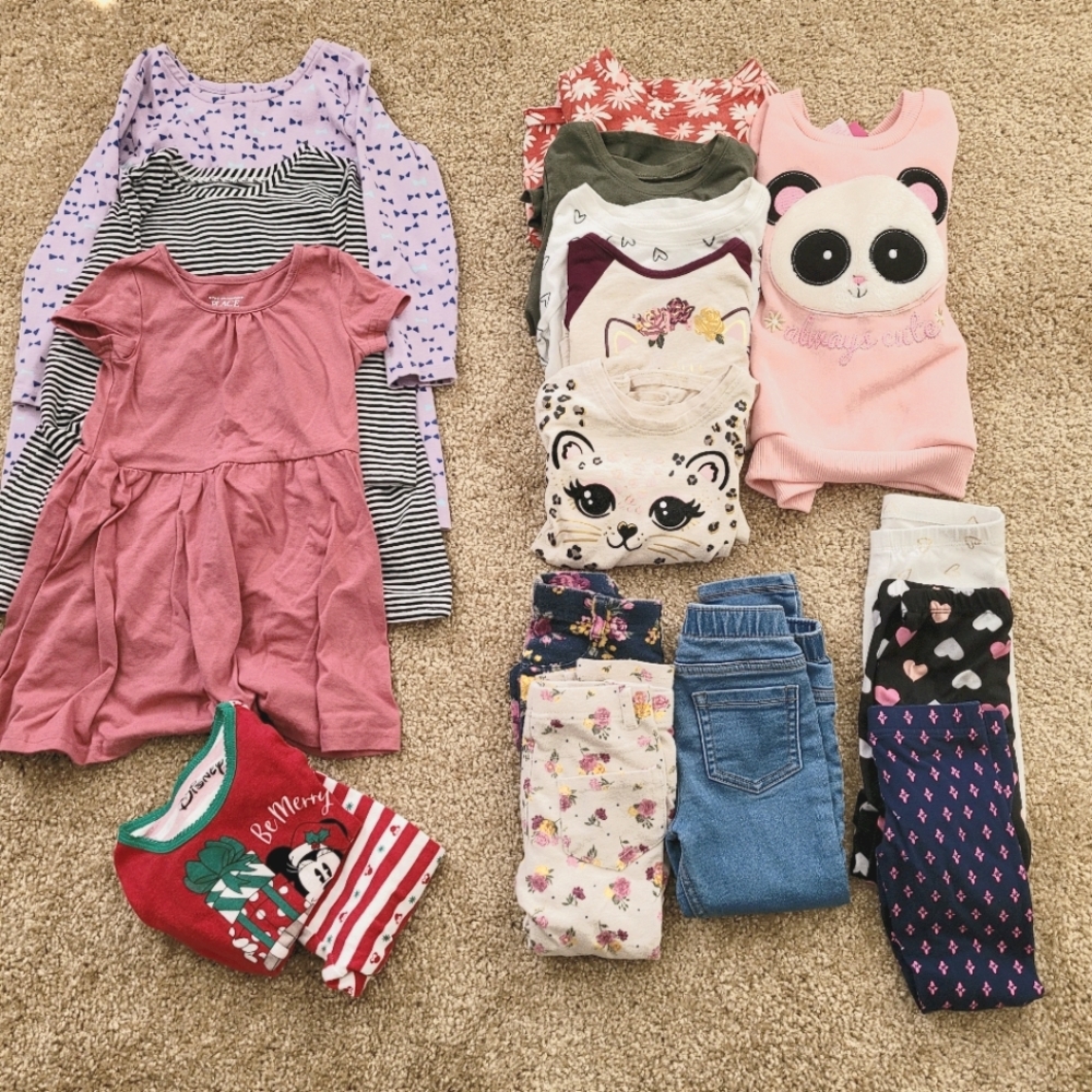 ⭐3T Girl's Clothing Bundle Lot